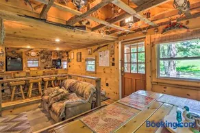 Secluded & Quiet Pocono Mountain Cabin w/ Hot Tub! - Image 4