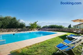Dreamscape Residences - Villas - Image 2