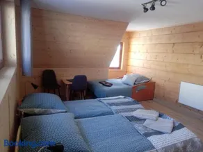 Miodowa Chata Pokoje Gościnne - Image 1
