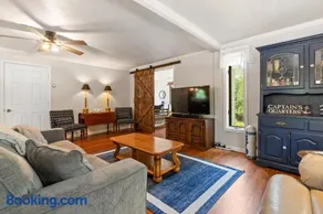 Captains Quarters by Simple Life Rentals - Image 1