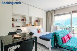 Panoramic Studio by Quokka 360 - Open Space Apartment with Terrace - Image 3