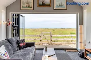 2 Bed in Walcott oc-s32403 - Image 3