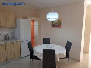 Charming apartment-wifi-sleeps 5 - Image 4