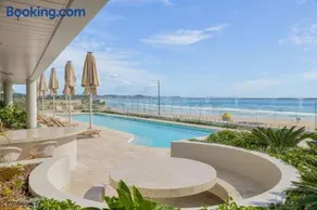 Miles at Kirra Beach Unit 907 - Image 2