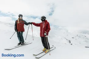 Chalet Saumon for 16 Guests , Parc appalaches - Image 3