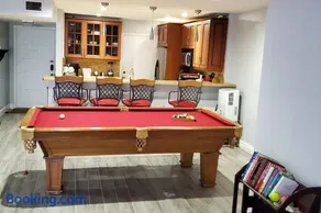 Fully Furnished, Beautiful, Spacious Two Bedroom Condo - Image 1