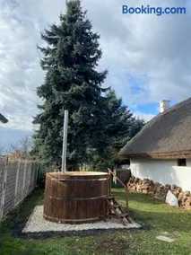 Nádfedeles Házikó - Image 4