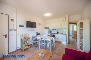 ApartmentsGarda - Loggia Morel 36 - Image 2