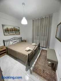 VPG Central Luxury Apartment - Image 4