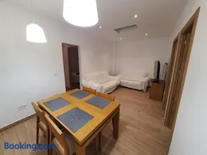 Casa Lom - Image 1