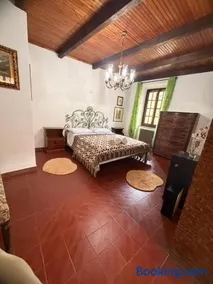 Chalet Cottage - Image 3