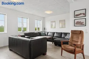 Large Holiday Home For 18 People On South Funen - Image 3