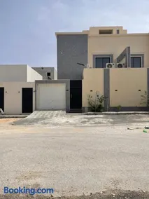 Al Jadeed Istudio In Al Jubaylah - Image 1