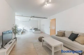 G01 schöne Souterrainwohnung - Self Check-In ideal für Teams und Monteure - Image 2