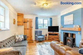 3 Bed in Kessingland oc-b27635 - Image 1