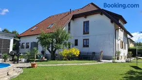 60 m² Ferienapartment Zentrumsnahe mit Gartenbenutzung - Image 3