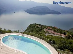 EnjoyIseoLake - Cezanne - comfy flat with terrace and Lake view - Image 2