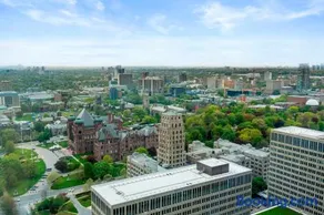 1 Bedroom Condo Burano Downtown Toronto - Image 2