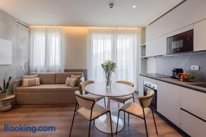Circle Bike Residence by Rent All Como - Image 4