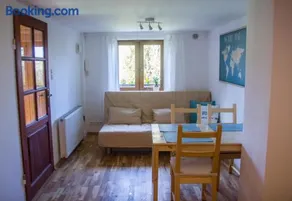 Wild Wine House - Image 3