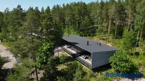 Kartanonrinteen Amanda - Image 1