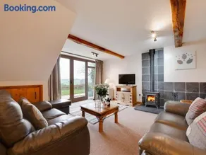 2 Bed in South Molton oc-88992 - Image 5