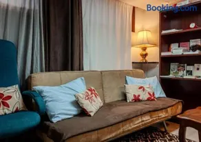 Bel Air Apartment, Free Parking and High-Speed Wi-Fi - Image 1