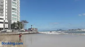 PÉ NA AREIA - COM SERVIÇO DE PRAIA - Image 3