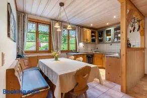 Ferienwohnung mit Pool, Terrasse und Grill | Gartenblick - Image 1