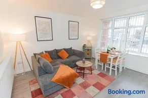 Blackthorne House - Image 1
