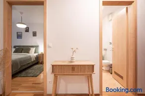 Léda Private Apartment - Image 3