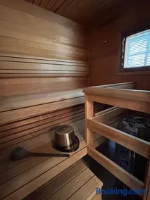 Sappee Peak Cabin - Bike, Fire, Snow & Adventure - Image 3