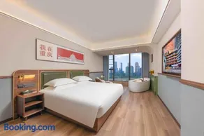 Nostalgia S Hotel Chongqing Hongyadong - Image 2