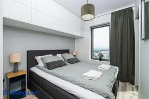 21st Floor Oceanfront Luxury Condo - Gym - Image 2