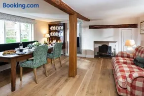 Wisteria Cottage - Image 3