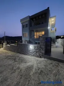 Endless View Apartment - Image 3
