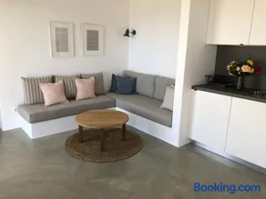Theros apartments 2 - Image 4