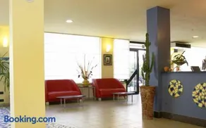 Hotel Reno - Image 1