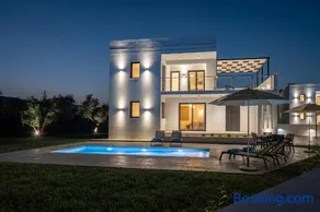 Zenith White Elegant Villa 2 - Image 1