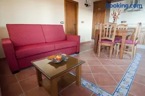Apartamentos Turisticos Sanahuja - Image 2