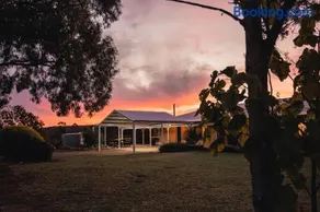 Glen Mervyn Lodge - Image 1