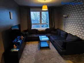 Modern 2-in-1 Retreat for Groups - Image 2