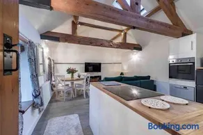 The Stables at Brambles Farm - Image 1