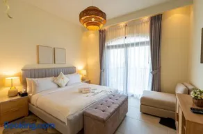Stylish 1BR - Grand Royale Luxe Escape - Image 2