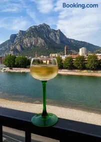 La Dolce vista, Lecco apartment with lake view - Image 1