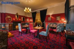 Castle Hotel - Image 3