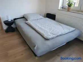Haus Dexter - Image 4