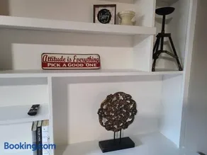 No Cleaning Fee BYU Creamery WD 65 TV King - Image 3