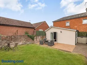 Manager's Cottage - Image 2