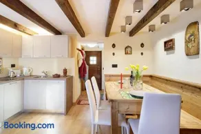 HelloChalet - Chalet Grené typical house with garden - 1km cabelcar - Image 2